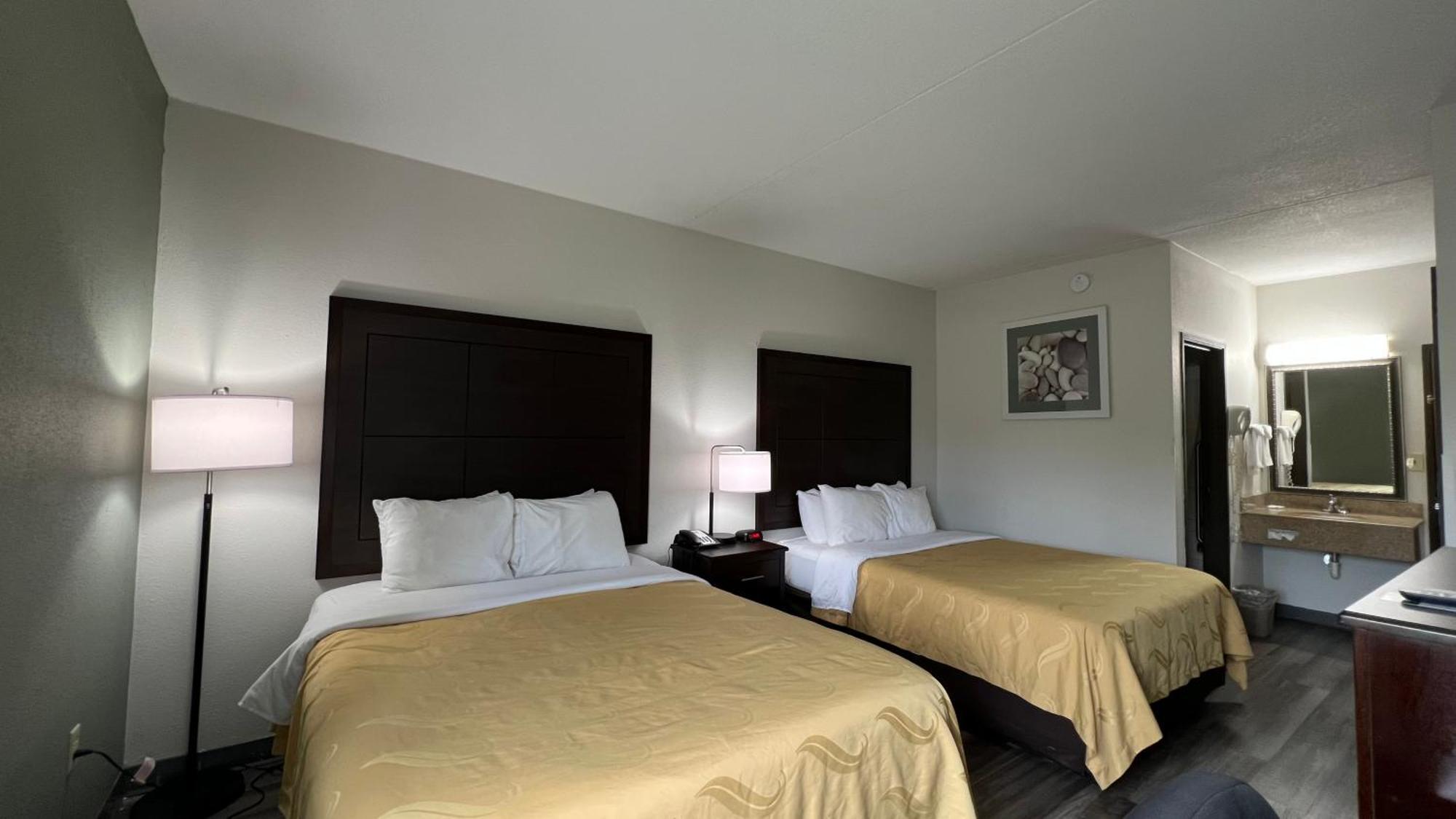 Quality Inn Merriam Kansas City Dış mekan fotoğraf